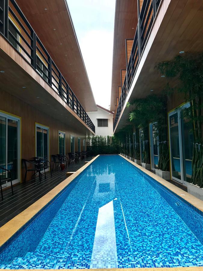 Resort V - MRT Huai Khwang Bangkok Exterior foto
