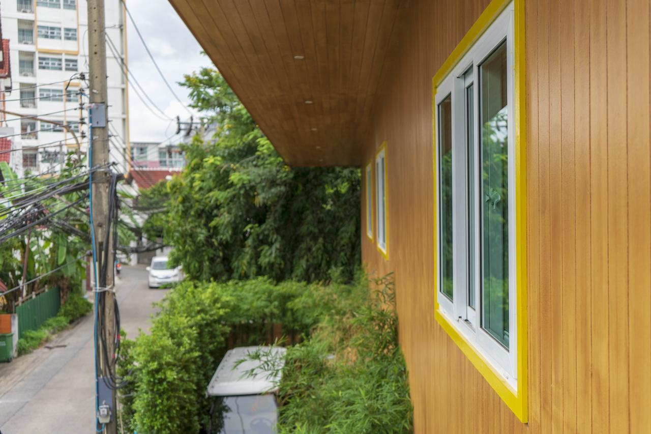 Resort V - MRT Huai Khwang Bangkok Exterior foto