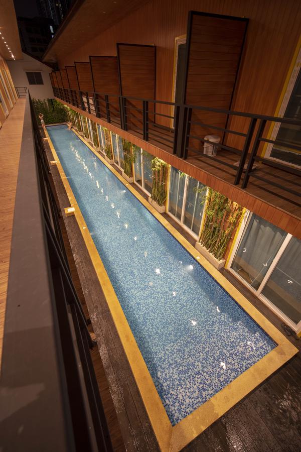 Resort V - MRT Huai Khwang Bangkok Exterior foto